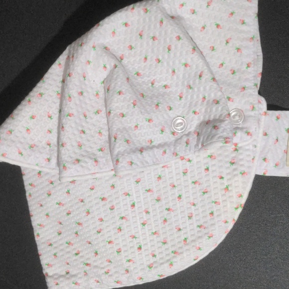 TBBC Pink Rosebud Floral White Baby Bonnet. Size XL 3-4 T - Picture 3 of 8